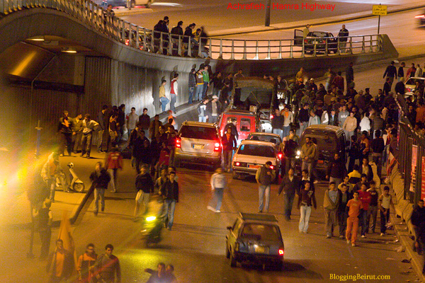 Opposition Sit-In: Dec 2, 2006 : Fire Side : Martyrs Square